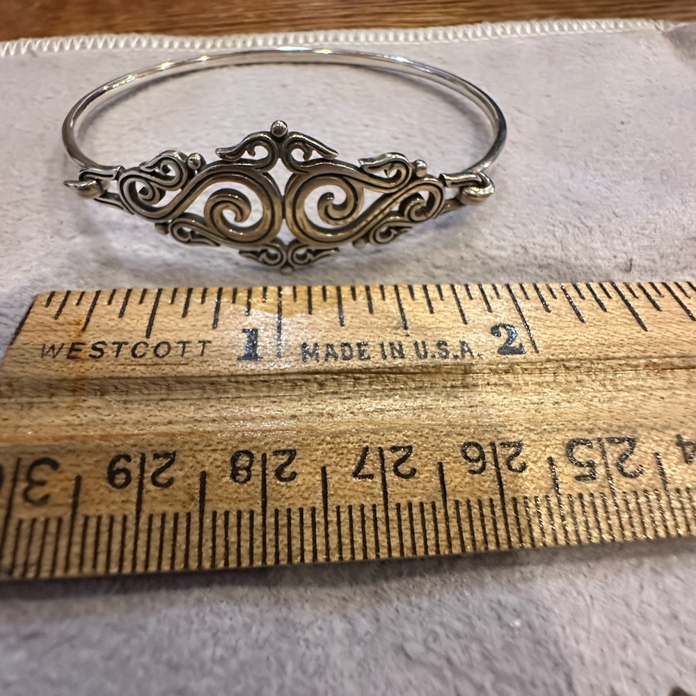 James Avery Sorrento Hook on Bracelet